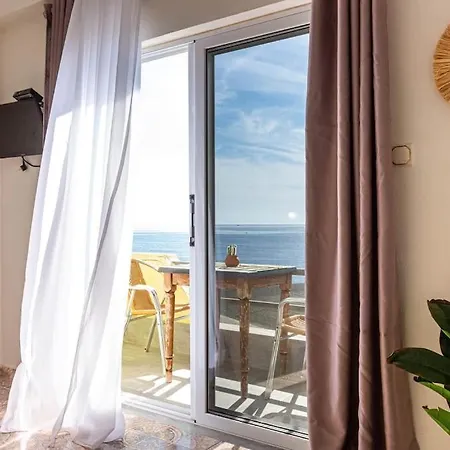 Potam'sea Bliss 2 - Front, Parking & Sun Beds Apartman *